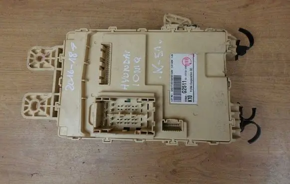 Hyundai Ioniq Fuse module 91950G2511 91950-G2511