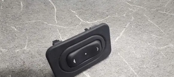 Opel Corsa C Quarter vent window switch 24407699