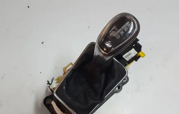 Volvo V40 Gear shifter/selector 31325217XAUTOPX 31325217