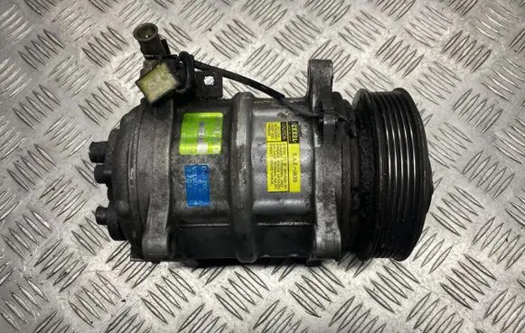 Volvo V70 Air conditioning (A/C) compressor (pump) 9171345 506011 864B883951