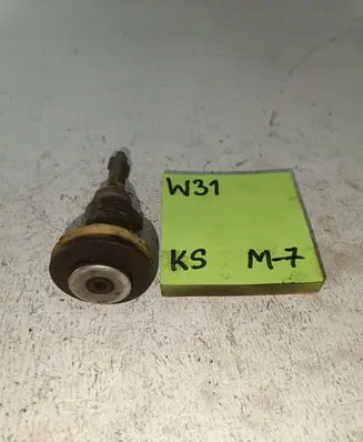 Ford Fiesta Tailgate window lock/catch/latch 1358410