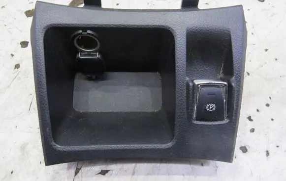 Nissan Qashqai Dashboard storage box/compartment KRIS235789