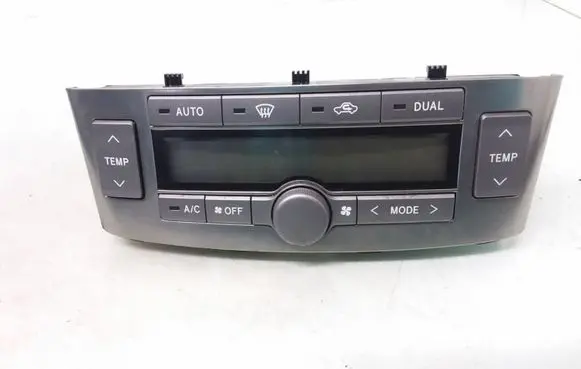 Toyota Avensis T250 Climate control unit 5590205050H