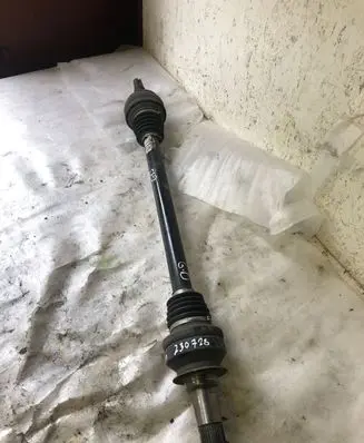 Alfa Romeo Giulia Rear driveshaft