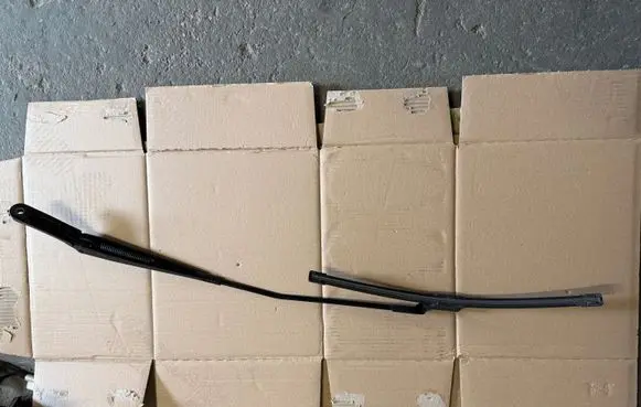 Seat Leon IV Front wiper blade arm 5FB955410