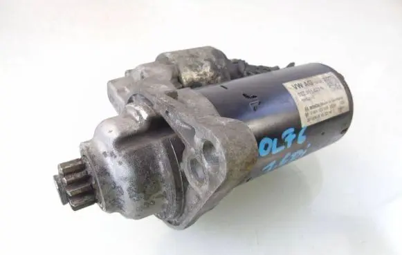 Volkswagen Golf VI Starter motor 02Z911023N