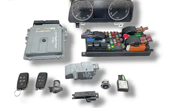 Land Rover Range Rover Sport L320 Engine ECU kit and lock set 