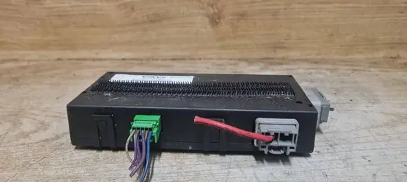 Volvo V70 Tow bar trailer control unit/module 30716987