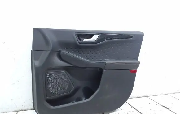 Front door card panel trim
