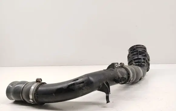Mercedes-Benz Vito Viano W447 Intercooler hose/pipe A6220900700