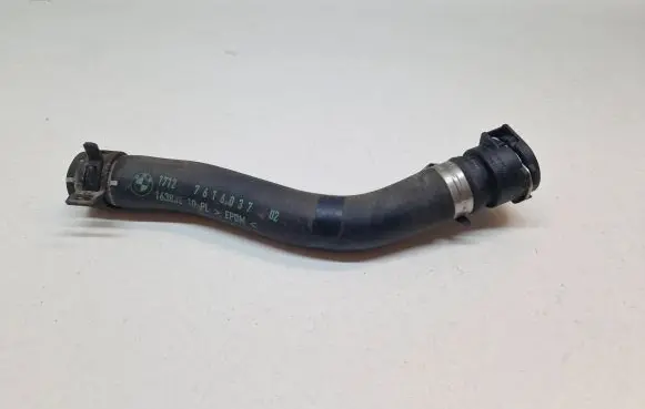 BMW i3 Engine coolant pipe/hose 7616037 16383510