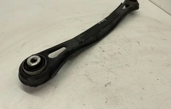 Chevrolet Camaro Rear control arm 86804922 22974130