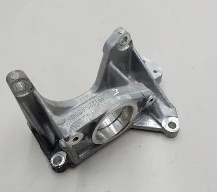 Nissan Leaf II (ZE1) Driveshaft support bearing bracket 191225A004