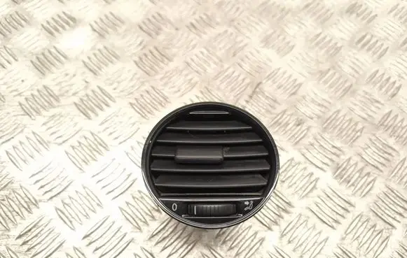 Volkswagen Caddy Dash center air vent grill 2K0819703B