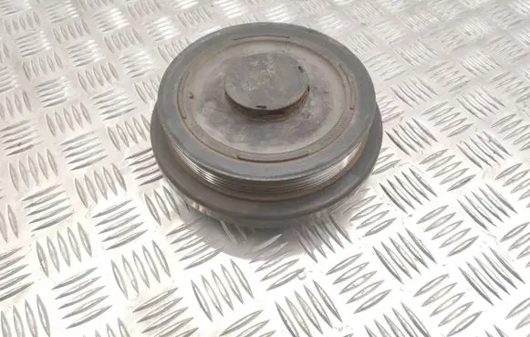 BMW X5 F15 Crankshaft pulley 8511321
