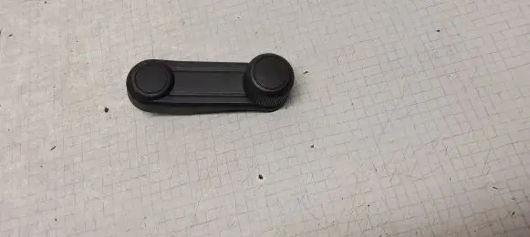 Mercedes-Benz A W169 Rear door window winding handle 1697600002