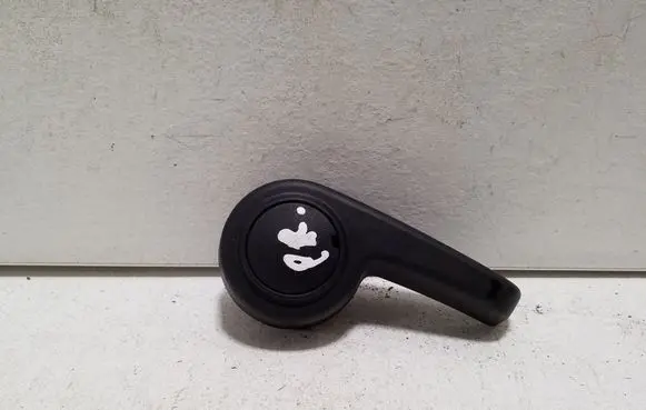 Fiat 500L Seat adjustment handle 2316421