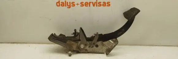 Subaru Legacy Brake pedal