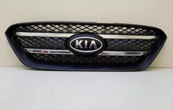 KIA Carens II Front grill 8638010000