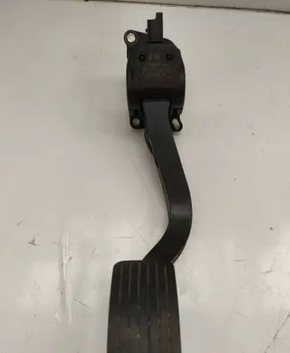 Peugeot 3008 I Accelerator throttle pedal 9681990080 0280755103