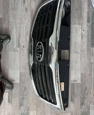 KIA Sportage Engine bonnet/hood lock trim molding 863613U000