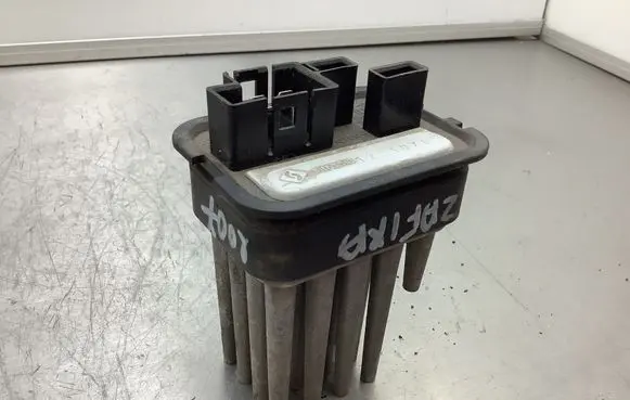 Opel Zafira B Heater blower motor/fan resistor 90566802