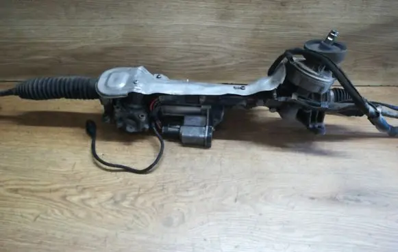 Volkswagen Touran I Steering rack 1K1909144M 1K1423105C 0273017270