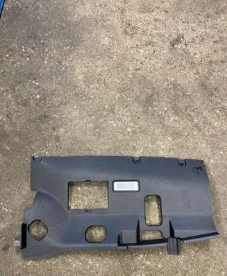 Dashboard lower bottom trim panel
