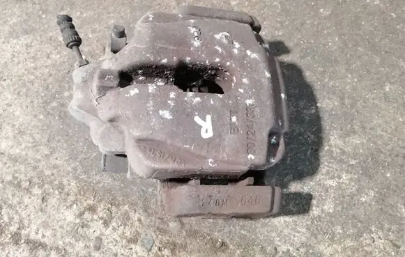 BMW 5 F10 F11 Front brake caliper
