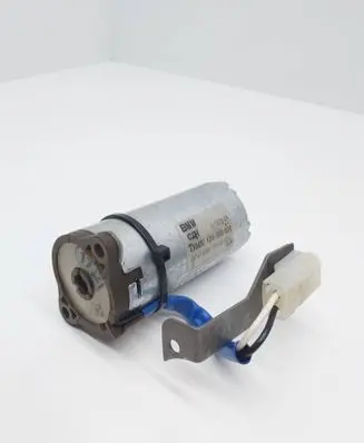 BMW X5 E53 Seat adjustment motor 1137301 12V500020 GP41A35H200202C