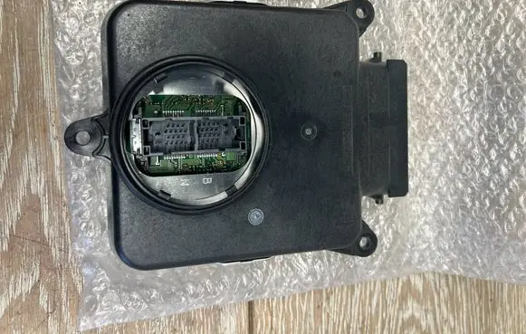 Lexus NX Xenon control unit/module 8990748100