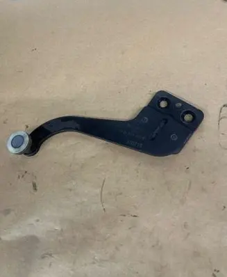Volkswagen Transporter - Caravelle T5 Sliding door upper roller guide/hinge 7H0843436P 380211