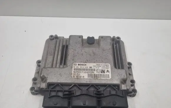 Citroen Berlingo Engine control unit/module 9666729580 9678818280 0281018228
