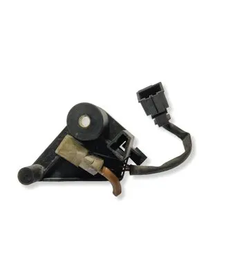 Volkswagen Touareg I Vacuum valve 7L0616751A 5300005200