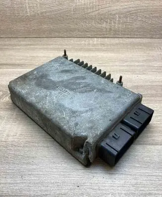 Chrysler Voyager Engine control unit/module ECU P04727203AG
