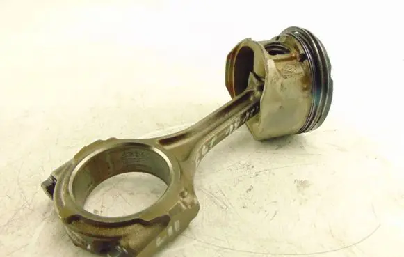 Renault Megane I Piston 