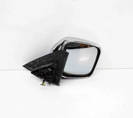 Mitsubishi Pajero Front door electric wing mirror E202818 E201818