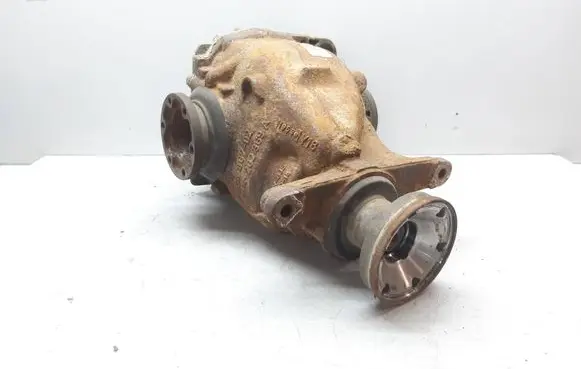 BMW 5 E60 E61 Rear differential 7560587