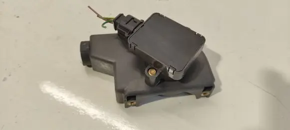 Citroen Xsara Picasso Accelerator pedal position sensor 9613889180