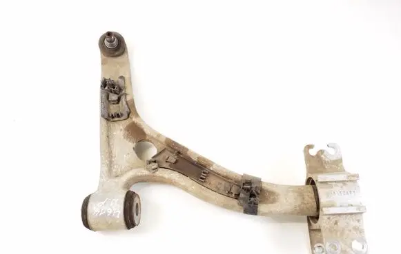 Mercedes-Benz B W246 W242 Front lower control arm/wishbone A2423300800