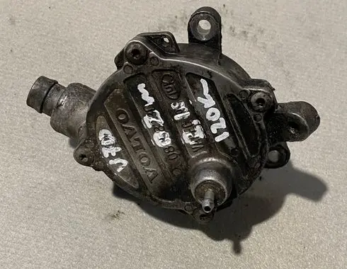 Volvo V70 Vacuum pump