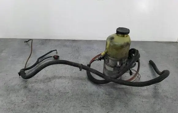 Opel Astra H Power steering pump