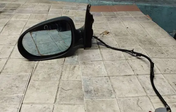 Fiat Croma Front door electric wing mirror 011019