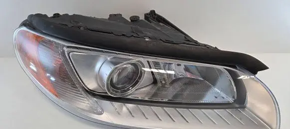 Volvo XC70 Headlight/headlamp 31214348 6333200001
