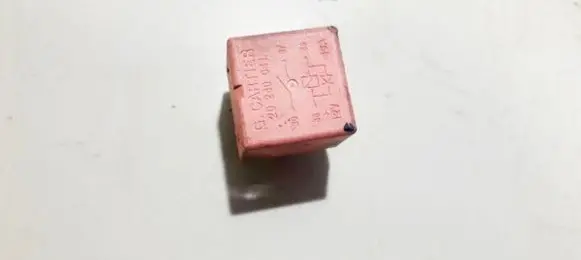 Renault Scenic II - Grand scenic II Other relay 20240041 8200303271