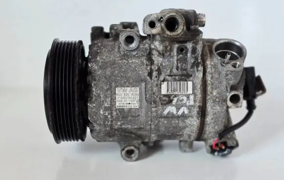 Volkswagen Polo IV 9N3 Air conditioning (A/C) compressor (pump) 6Q0820808D