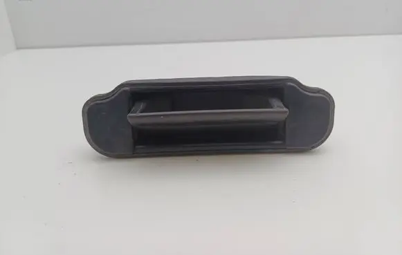 Mazda 323 F Tailgate/trunk/boot exterior handle