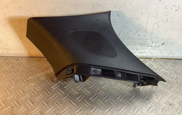 Porsche Macan (95B) (D) pillar trim (bottom) 95B867246