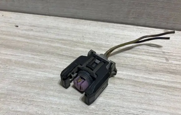 Peugeot Expert Fuel injector wires 