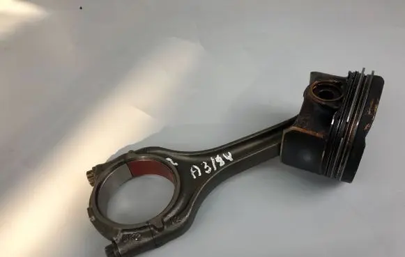 Audi A3 8Y Piston with connecting rod 05EAB 030321 162456